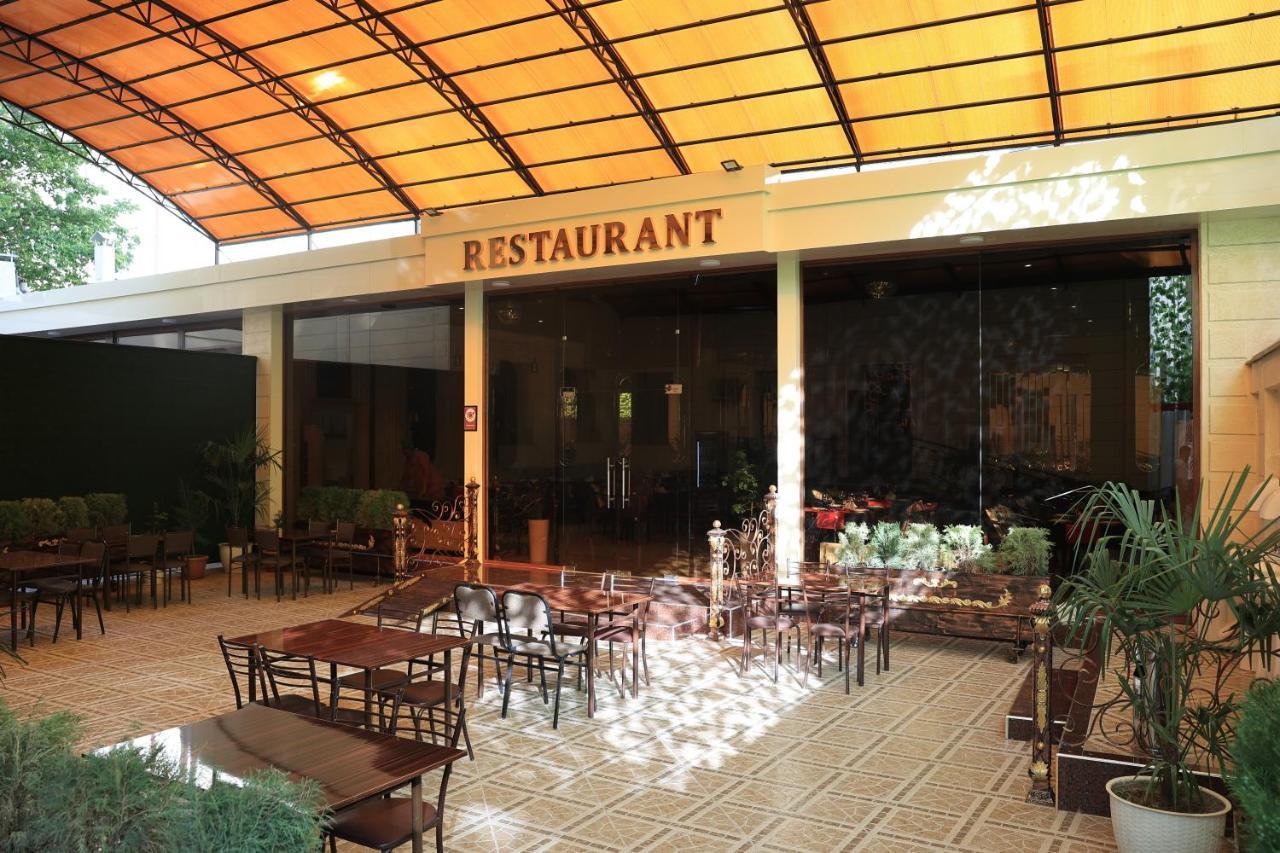 Euro Asia Hotel ซามาร์คันด์ ภายนอก รูปภาพ